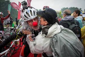 Tout ce qui faut pas faire pour avoir un bec !